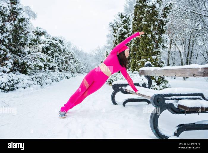 Winter workout outdoor exercise. Winter fitness, exercising in cold ... 8 great outdoor exercises you can cold weather