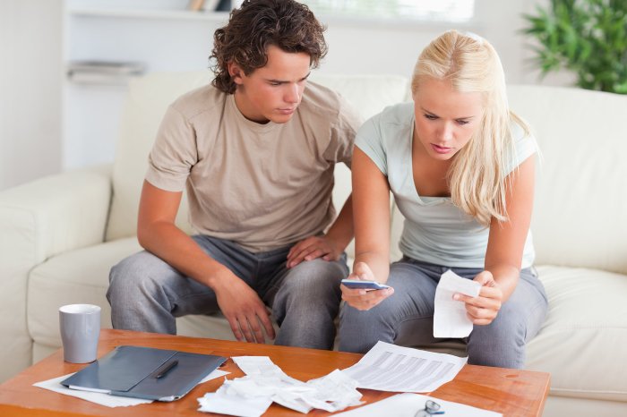 15 money saving strategies for couples