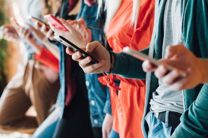 Are You Addicted To Your Phone? - Headspace How addicted are you your cell phone