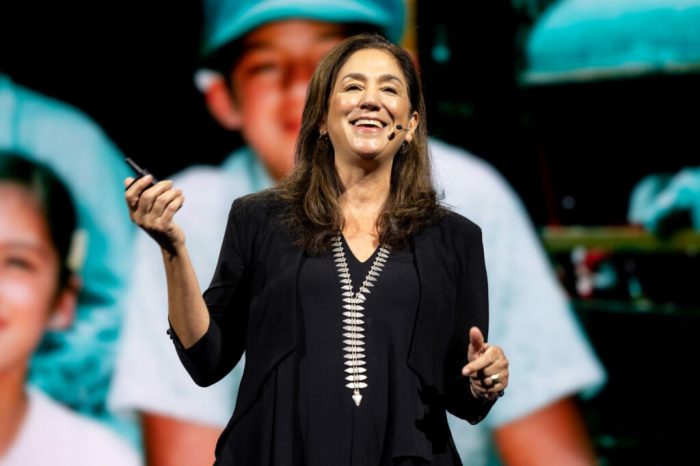 Best Public Speakers Today 7 Reasons Meredith McNerney Wins Successful public speakers never say these 7 things