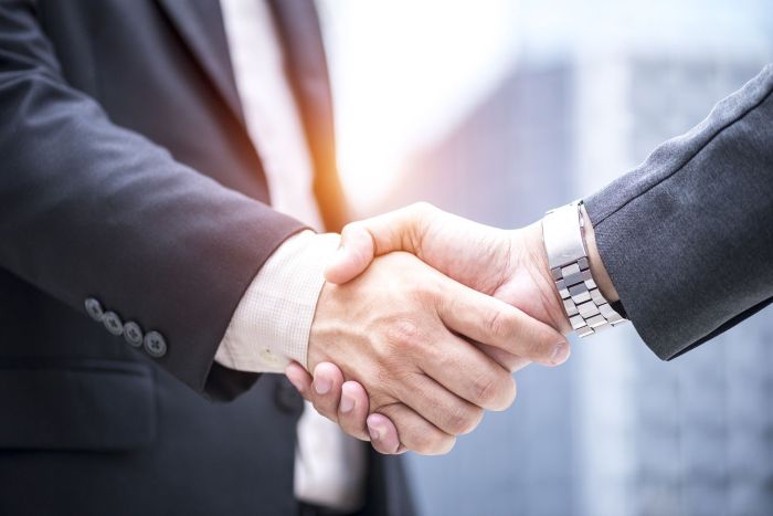 Why negotiation training is essential for everyone How to negotiate with people