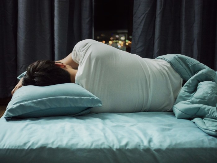If you are sleeping with wet hair you will be sleeping with bacteria for more than 1 million hours in your life