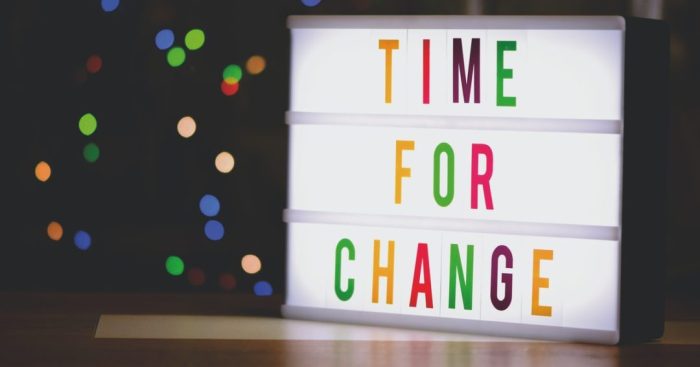 How to Start a New Life Without Sacrificing Everything You Have - LifeHack How disappear completely and start new life