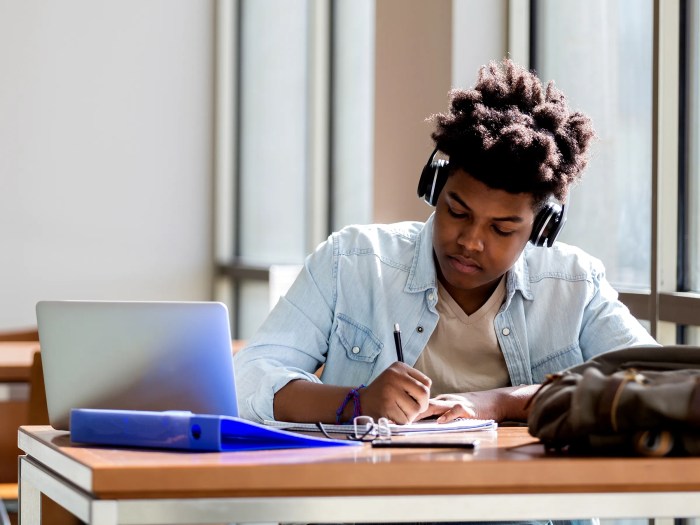 How studying highly successful people makes you highly successful
