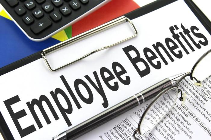 Employee Benefits - Free of Charge Creative Commons Clipboard image Benefits of strength training for women