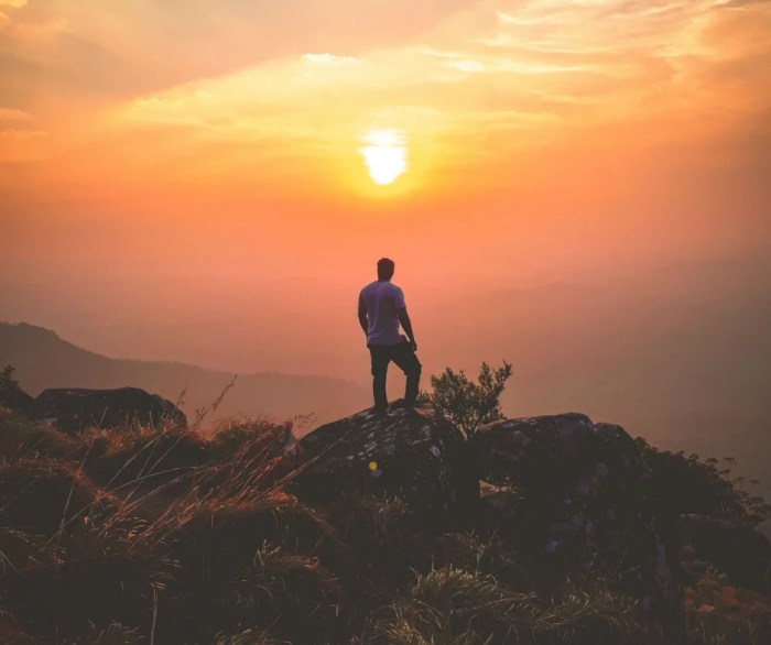 If you recognize these 8 signs, you were born to be an adventurer ... 8 surprising signs you might natural born adventurer