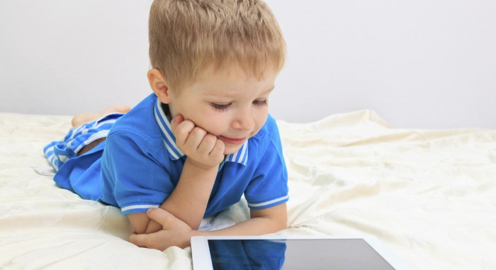 Raising reader the digital age