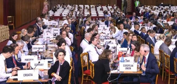 Global Digital Trade Faces Uncertainty as WTO Moratorium on Electronic Transmission Duties Expires After Nearly Three Decades