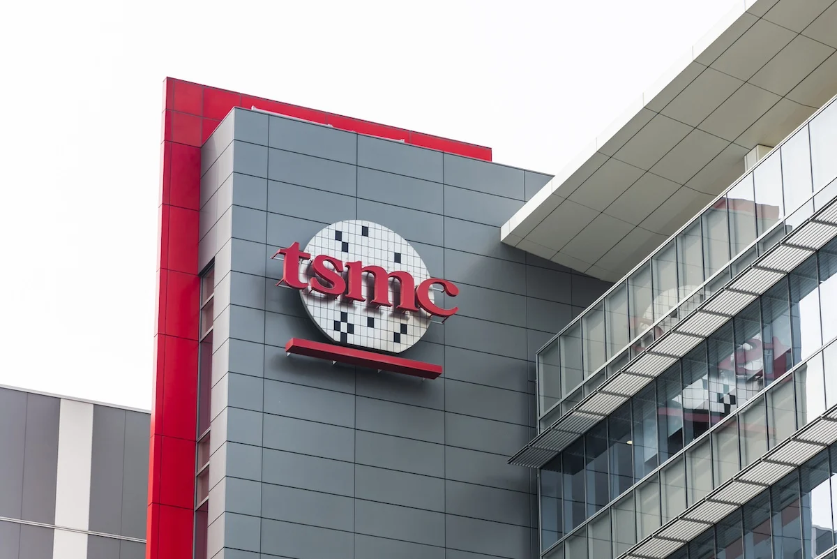 TSMC Soars on AI Demand with 58% Profit Surge in Q1 2026, Yet Geopolitical Tensions in Iran Cast Long Shadow Over Critical Supply Chains